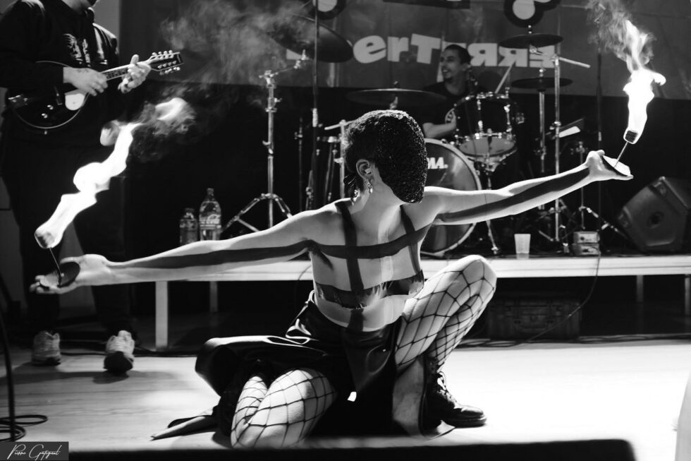 visuels logos Sites Web Carte visite communication Flyers Institutionnel Agence Web