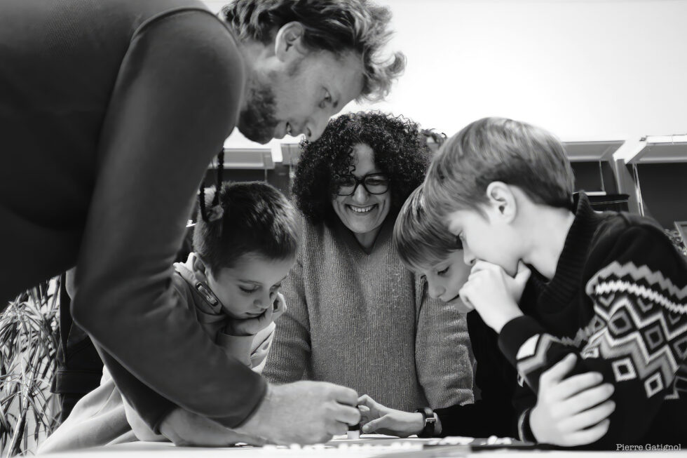 Digitale Vichy Stop Motion Atelier Noir et Blanc famille