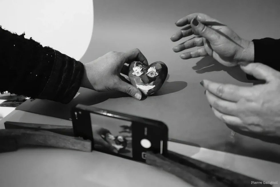 Enfants en atelier stop-motion pâte à modeler